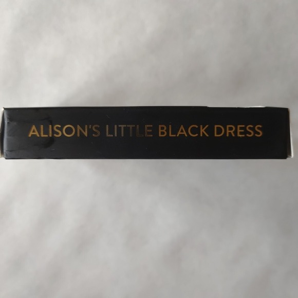 Red Aspen Nail Dashes- Little Black Dress NEW black nails Pop on Manicure - Picture 2 of 3